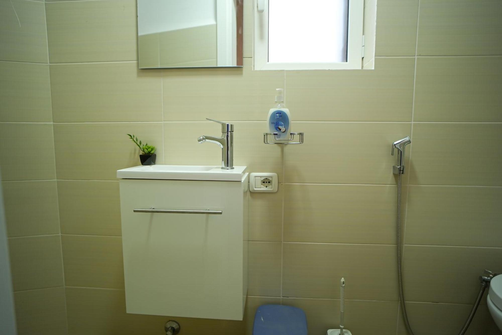 Grandpa House - Studio App.2 Tirana Esterno foto